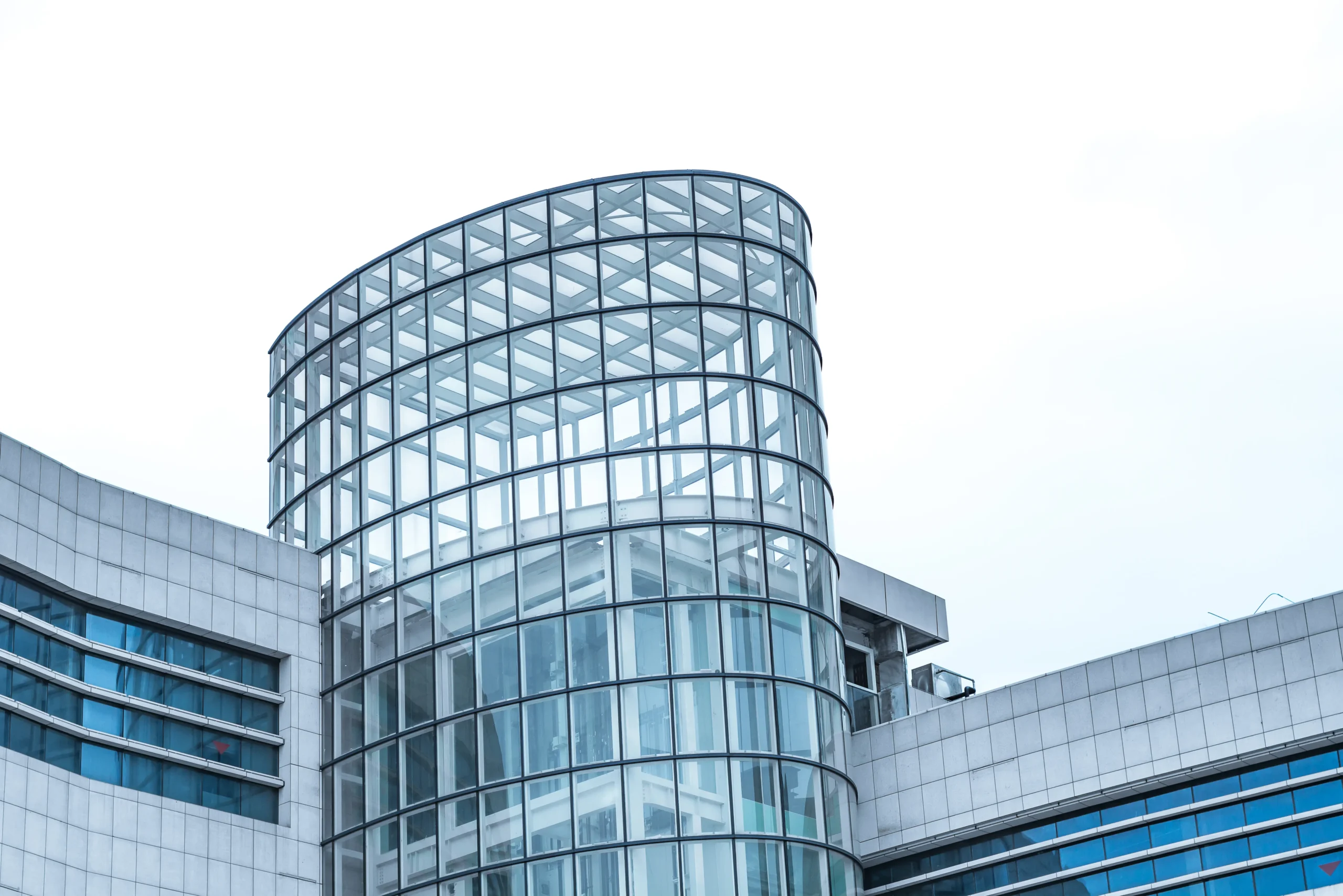 شهاب دقينش | استشاري التسويق وتطوير الأعمال